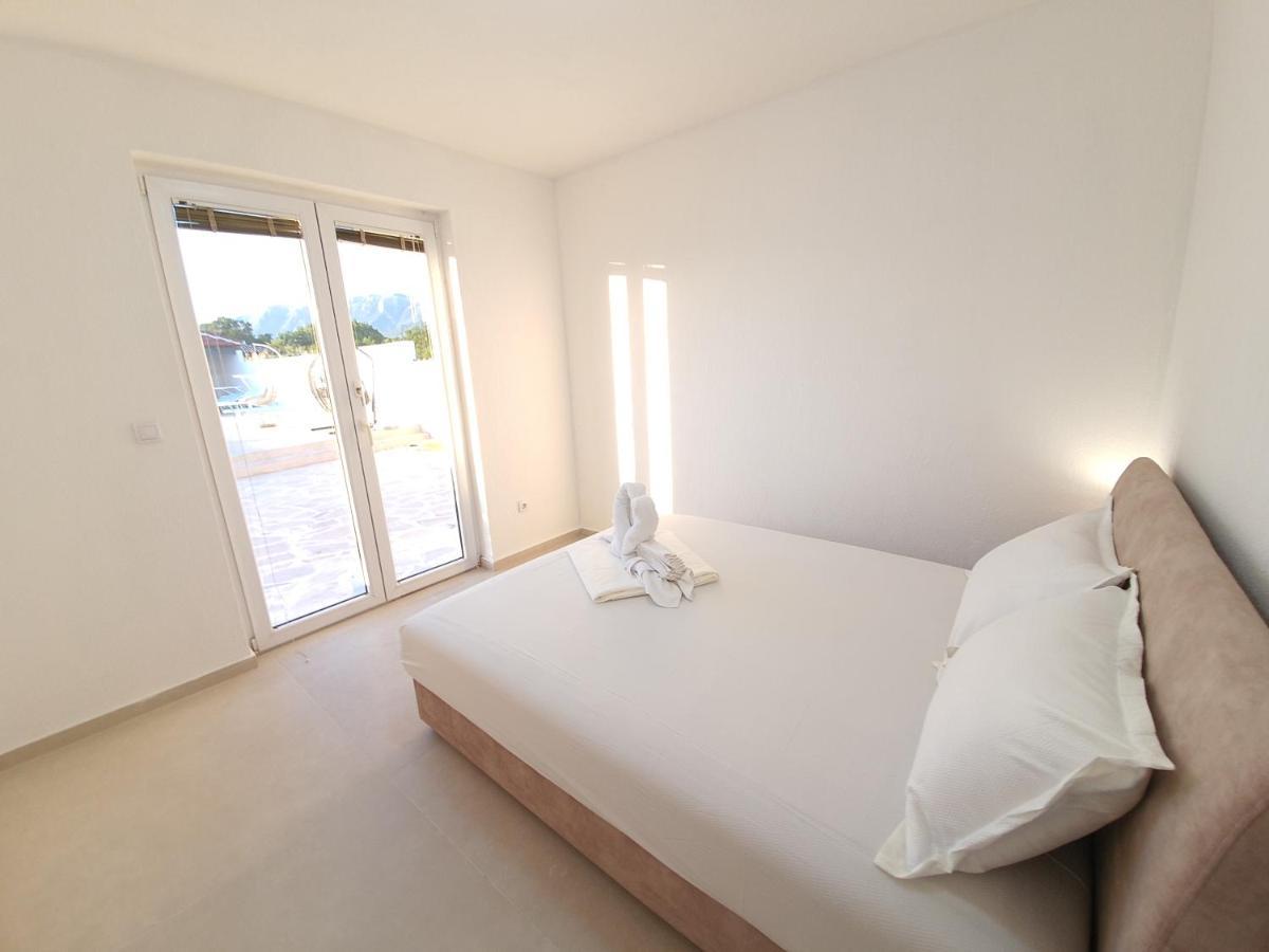 Talija Apartments Krimovica Будва Екстер'єр фото